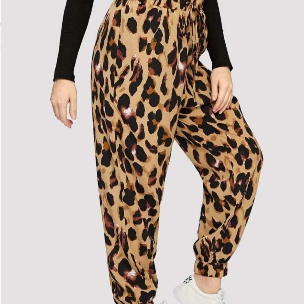 SHEIN Leopard Print Elastic Hem Drawstring Pants Size XS - Picture 3 of 15